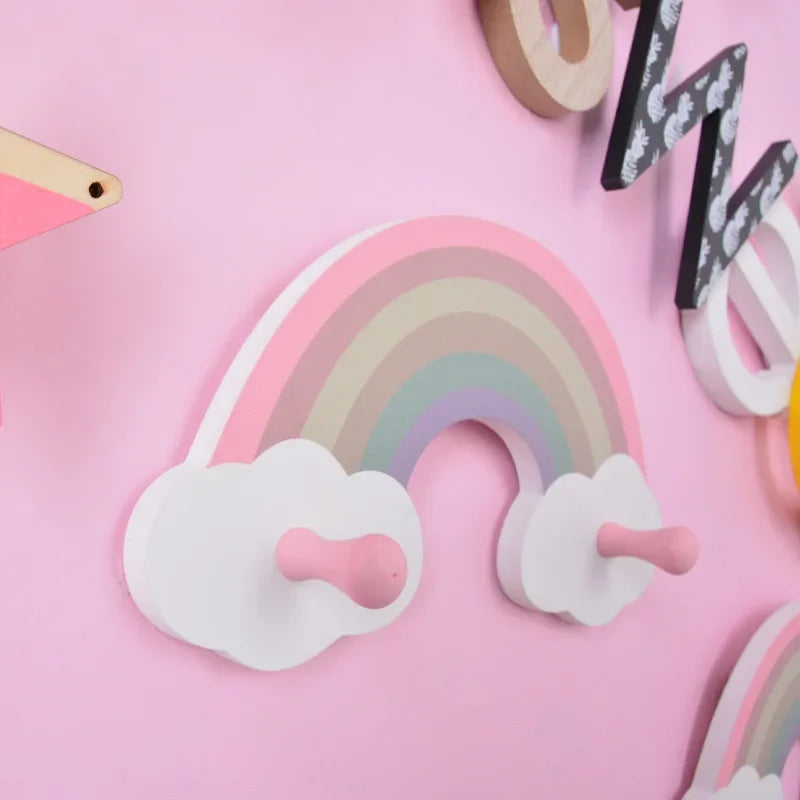 Porte manteau mural arc en ciel