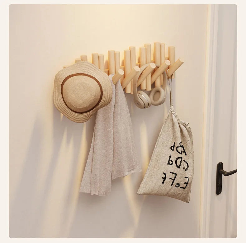 Porte manteau mural bois clair