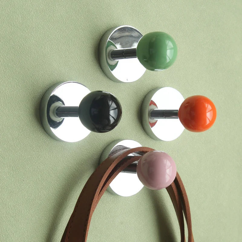 Porte manteau mural boules couleur