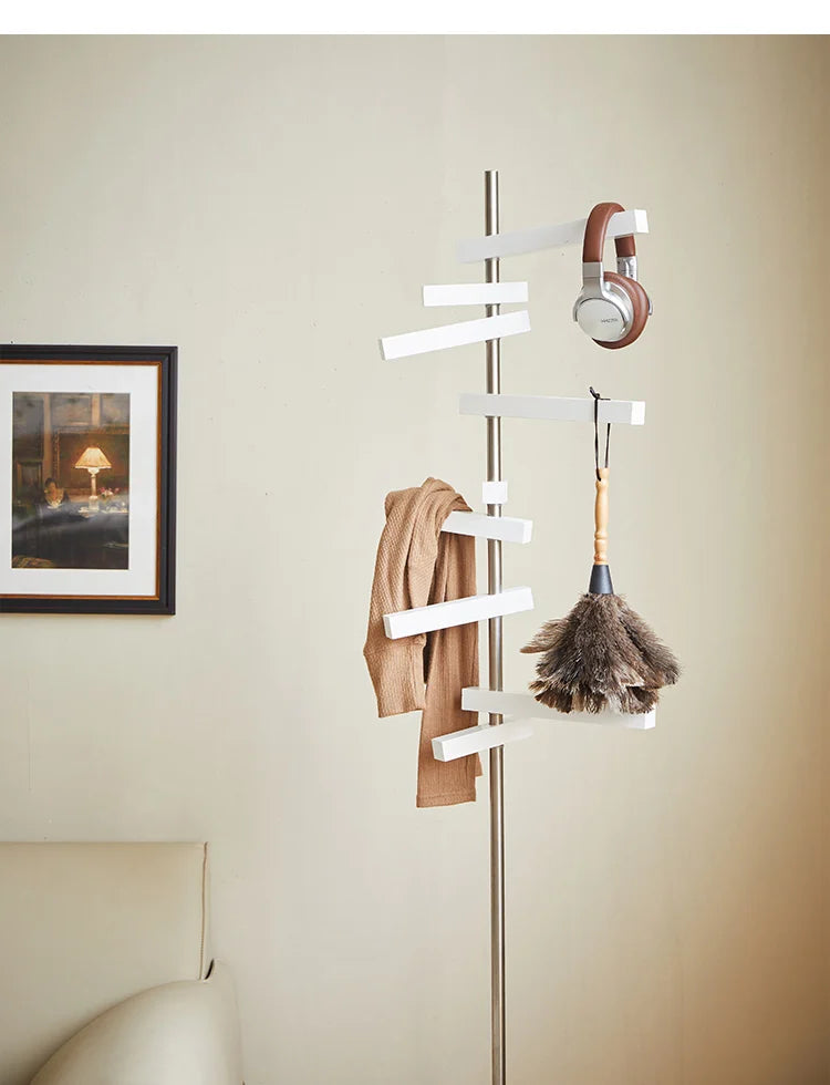 Porte manteau sur pied moderne